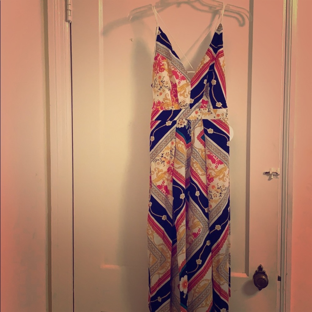 Multicolor jumpsuit with leg slit